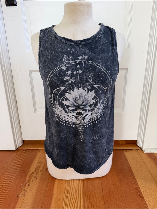 Black Moon Tops - Black Moon Sleeveless Lotus Print‎ Open Back Top Medium